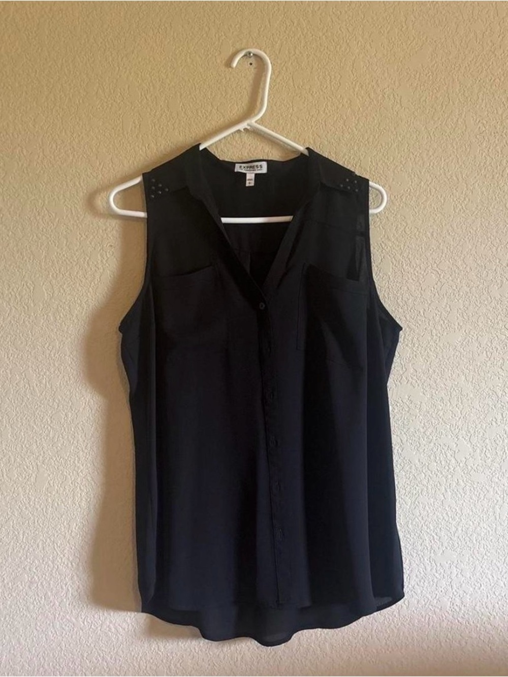 Express Sleeveless Button-Front Blouse in Black